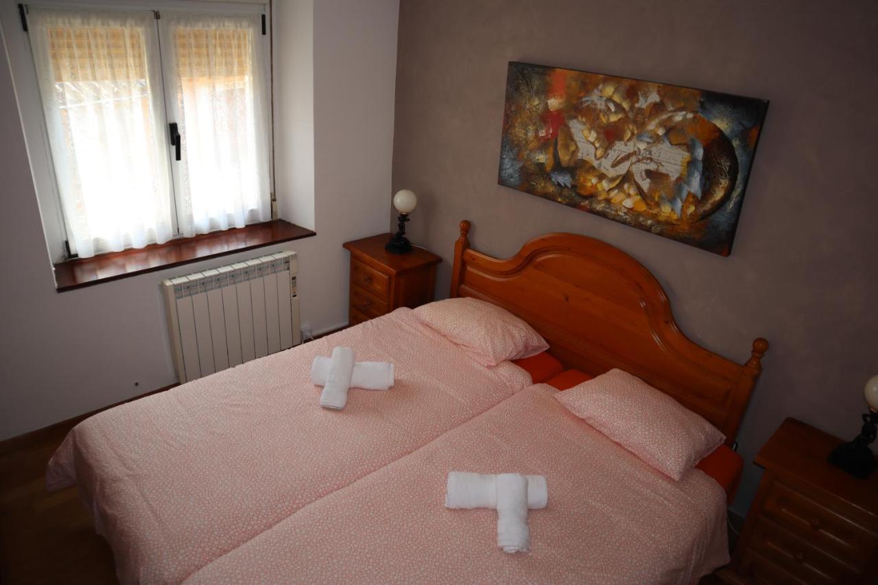 Casa Rural Cares Santa Maria de Valdeon Esterno foto